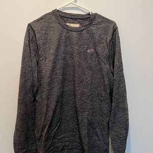 hollister soft long sleeve shirt. Medium